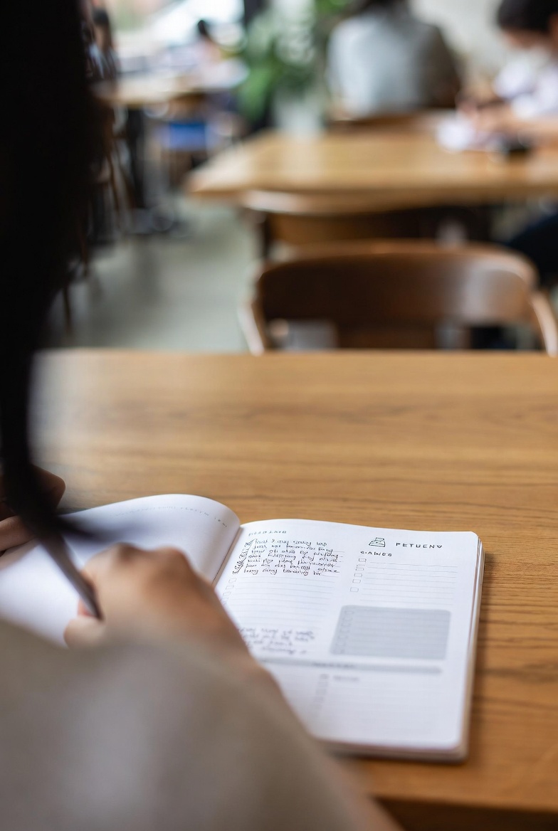 Membangun Kebiasaan Positif melalui Daftar yang Mudah Diikuti